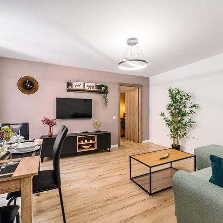 Schei Gate Apartment Braşov Extérieur photo