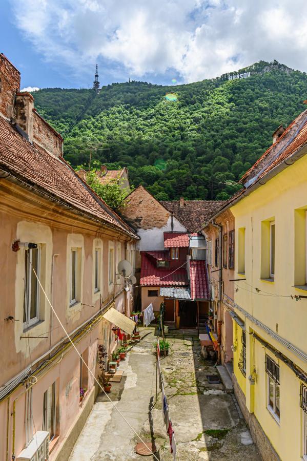 Schei Gate Apartment Braşov Extérieur photo